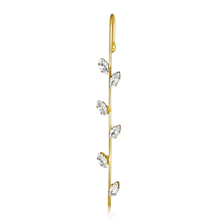Make a statement with these edgy minimalist pin earrings! They are unique and a sure conversation piece.  Product Details  Sold as a single piece Composition: 18k gold-plated Length: 7.5 - 8.2 cm Gauge: 0.8 mm