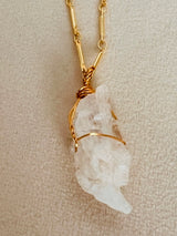 MOON PENDANT NECKLACE