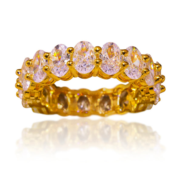 CHLOE BAND RING